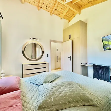Acharavi By Dadovillas * Acharavi (Corfu)