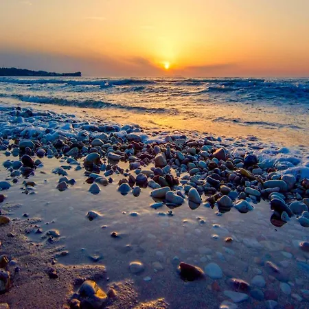 Acharavi Appartement *